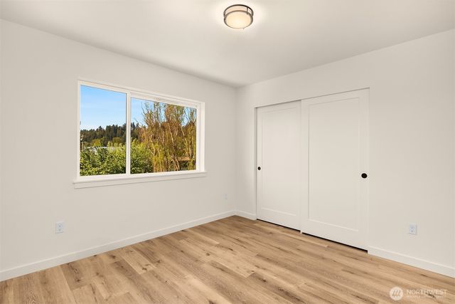 118 4th Avenue S, Algona, WA 98001