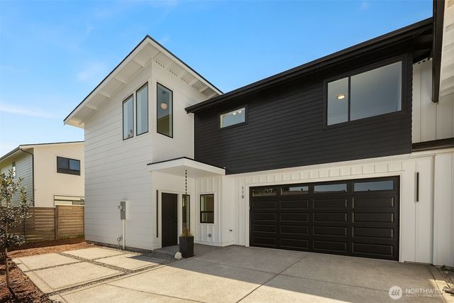 118 4th Avenue S, Algona, WA 98001