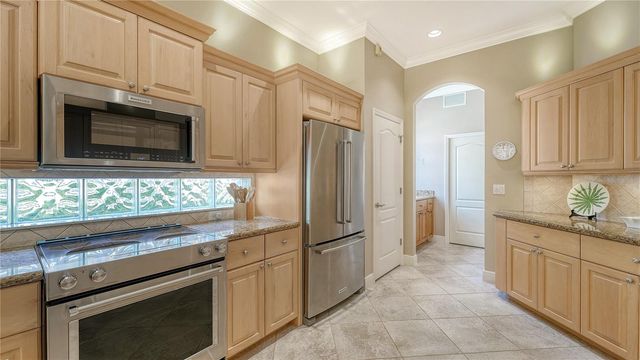 5146 COTE DU RHONE WAY, Sarasota, FL 34238