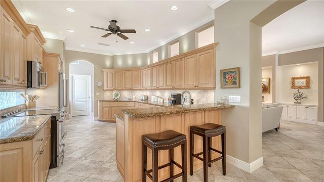 5146 COTE DU RHONE WAY, Sarasota, FL 34238