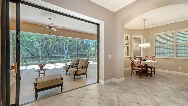 5146 COTE DU RHONE WAY, Sarasota, FL 34238