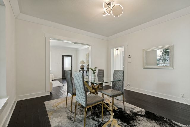612 W Magnolia, San Antonio, TX 78212