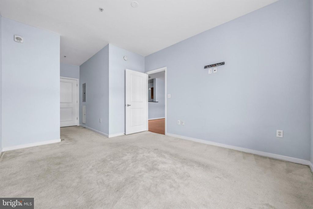 Image 20 of property listing at Address unavailable.