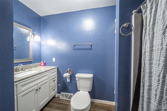 12426 County Road 8050, Rolla, MO 65401