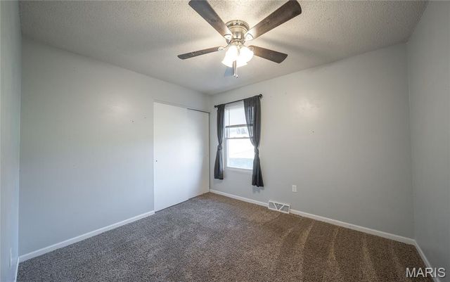 12426 County Road 8050, Rolla, MO 65401