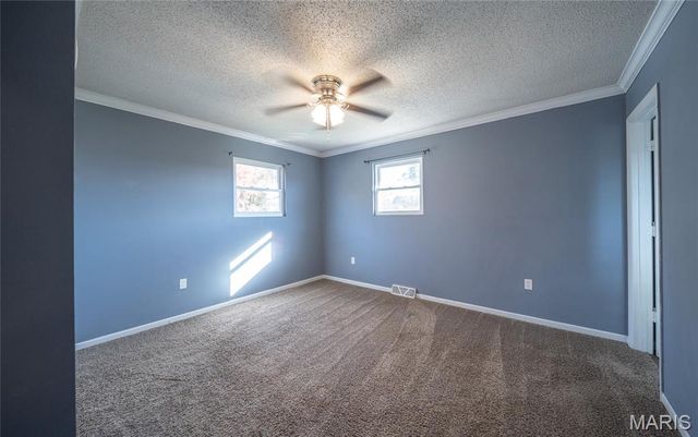 12426 County Road 8050, Rolla, MO 65401