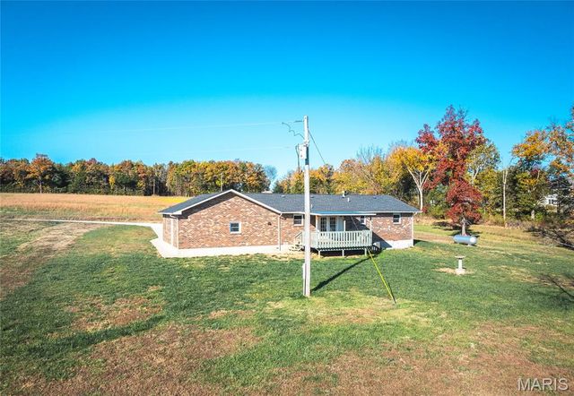12426 County Road 8050, Rolla, MO 65401