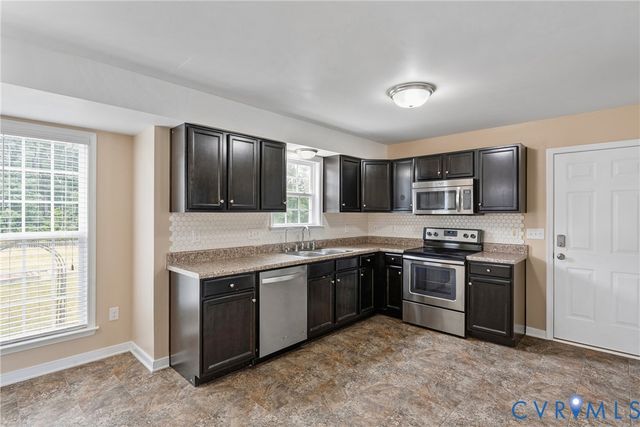 4012 Sunny Creek Dr, Chesterfield, VA 23832