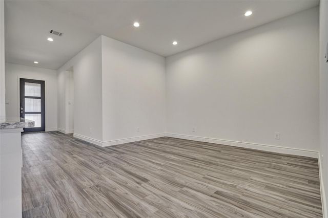 981 Youth Water Road, Montgomery, TX 77316