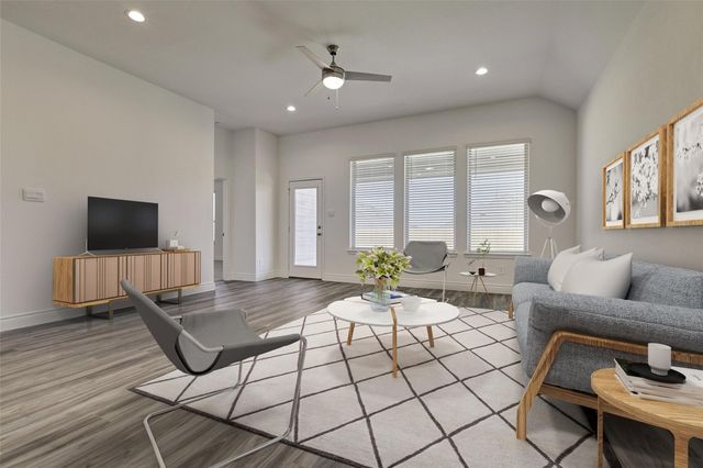 981 Youth Water Road, Montgomery, TX 77316