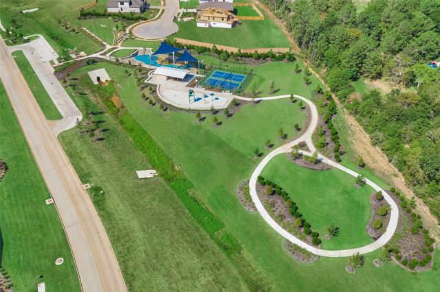 981 Youth Water Road, Montgomery, TX 77316