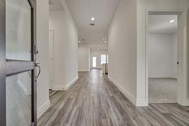 981 Youth Water Road, Montgomery, TX 77316