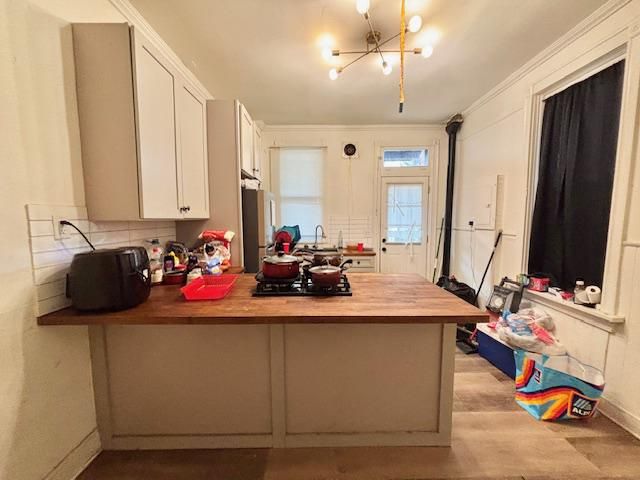 2115 PENN ST, Harrisburg, PA 17110