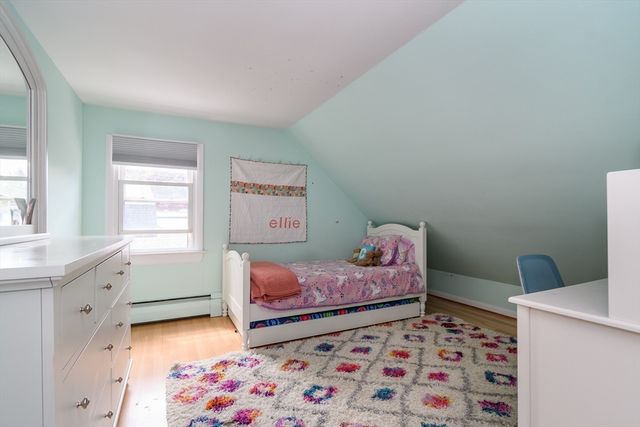 9 Lotus Path, Natick, MA 01760