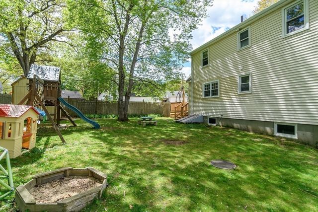 9 Lotus Path, Natick, MA 01760