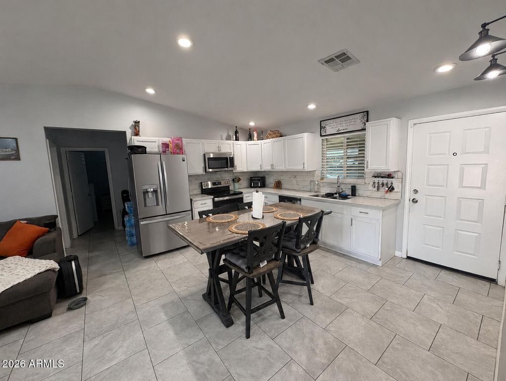 6920 W MELVIN Street, Phoenix, AZ 85043 — photo 4