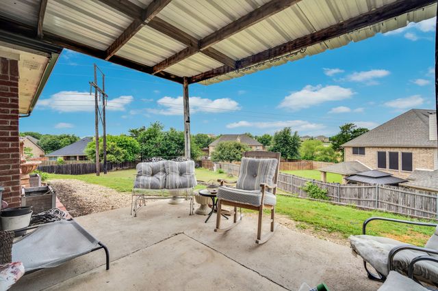 1605 S 3rd Street, Midlothian, TX 76065