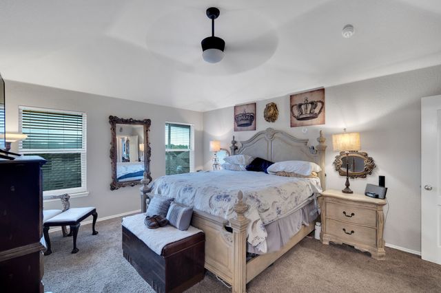 1605 S 3rd Street, Midlothian, TX 76065