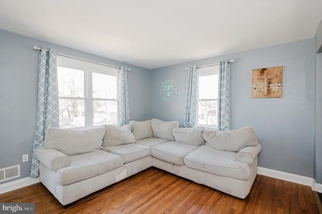 3021 CALIFORNIA AVE, Parkville, MD 21234