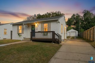 1908 S West Ave Avenue, Sioux Falls, SD 57105