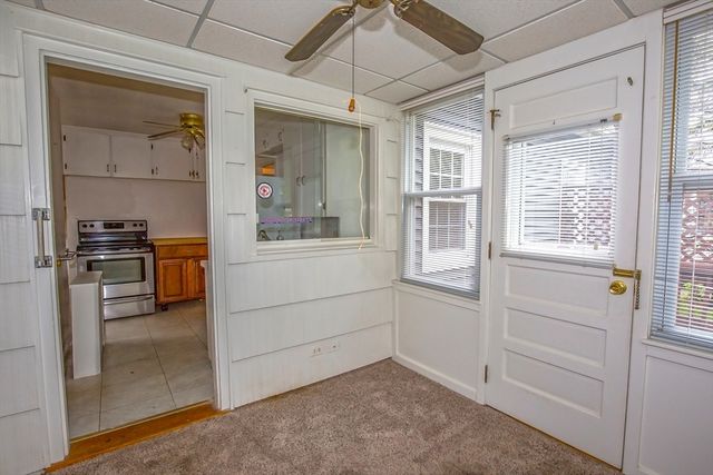 80 Morton St, West Springfield, MA 01089