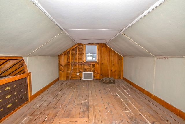 80 Morton St, West Springfield, MA 01089