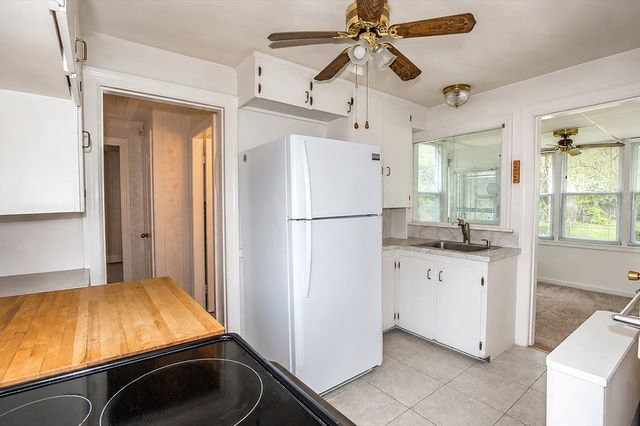 80 Morton St, West Springfield, MA 01089