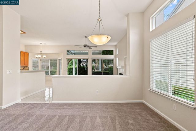 731 Central Park Pl, Brentwood, CA 94513