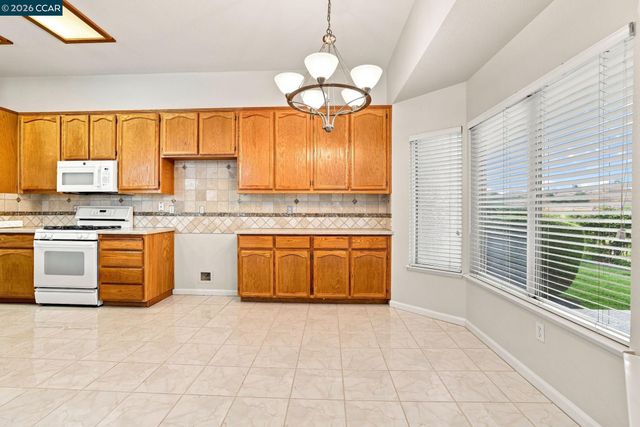 731 Central Park Pl, Brentwood, CA 94513