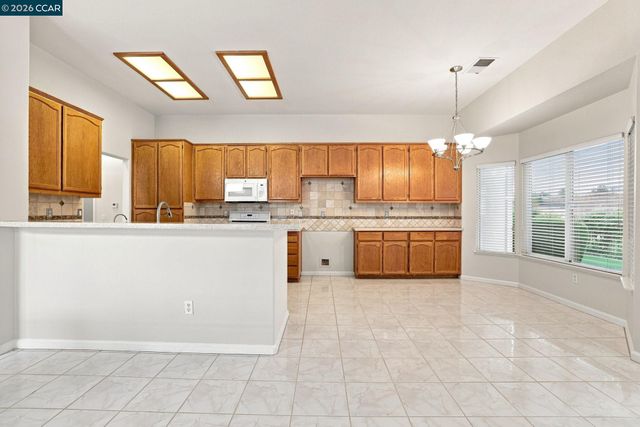 731 Central Park Pl, Brentwood, CA 94513