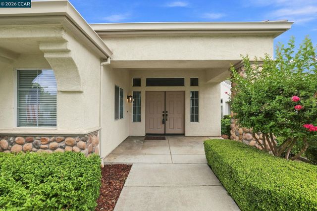 731 Central Park Pl, Brentwood, CA 94513
