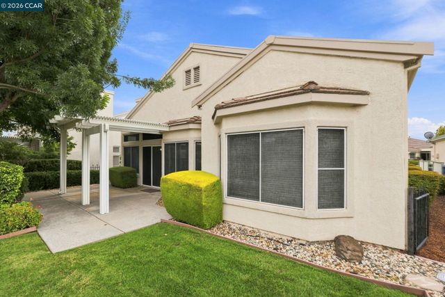 731 Central Park Pl, Brentwood, CA 94513