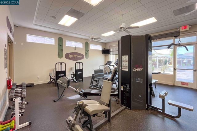 731 Central Park Pl, Brentwood, CA 94513