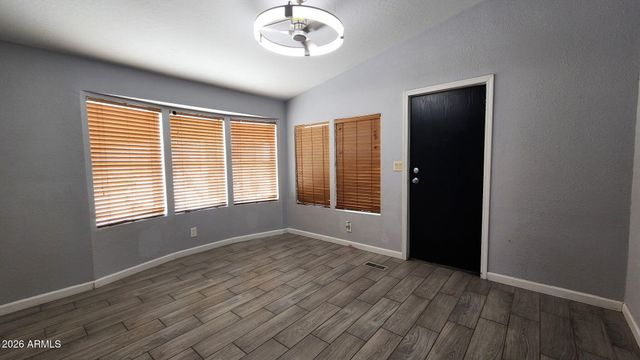 9647 S 30TH Drive, Laveen, AZ 85339
