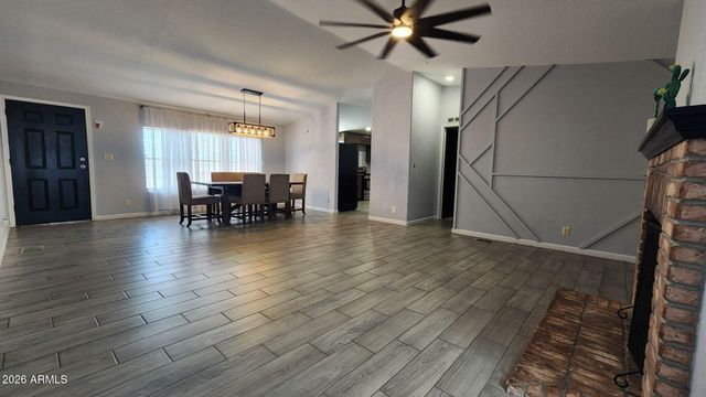 9647 S 30TH Drive, Laveen, AZ 85339