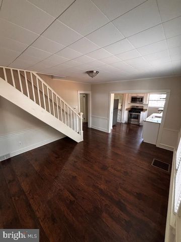 51 CENTRAL AVE, Audubon, NJ 08106