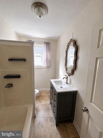 51 CENTRAL AVE, Audubon, NJ 08106