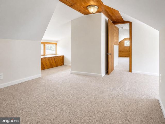 51 CENTRAL AVE, Audubon, NJ 08106