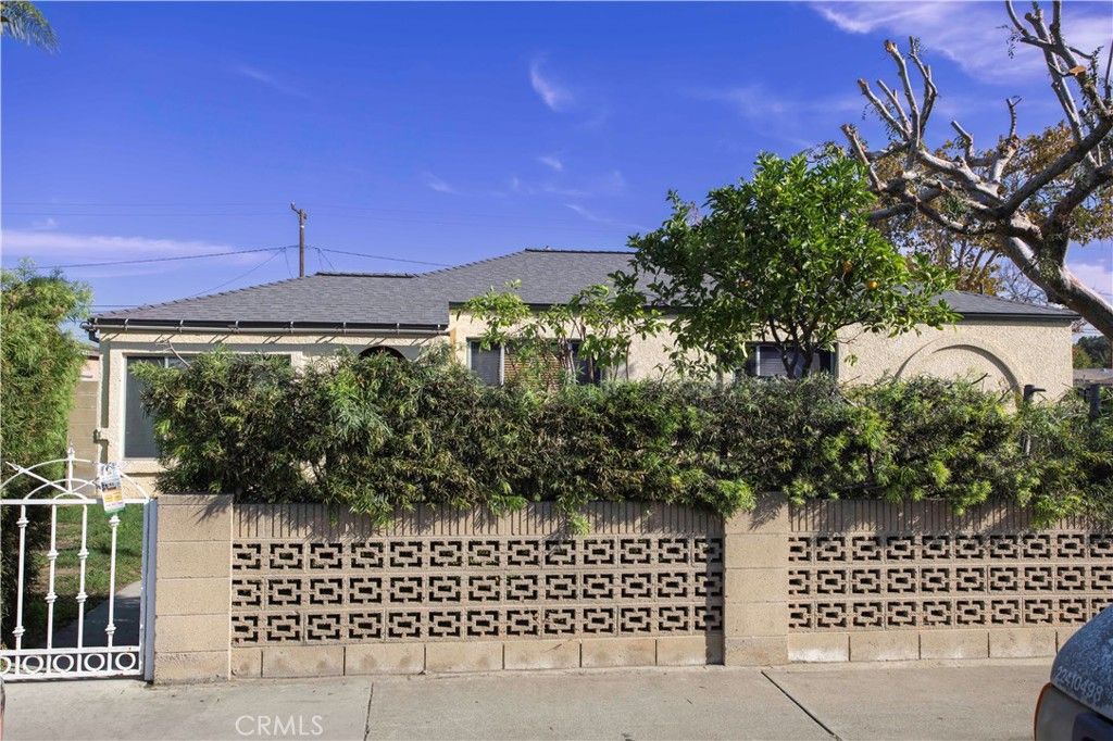 11891 Centralia, Lakewood, CA 90715 — exterior