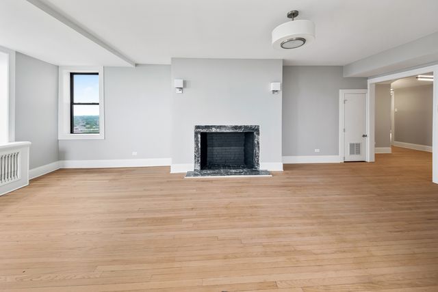 7000 S South Shore Drive PH-1501, Chicago, IL 60649