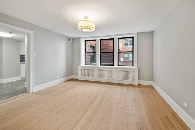 7000 S South Shore Drive PH-1501, Chicago, IL 60649