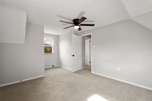 1616 California Ave, White Oak, PA 15131