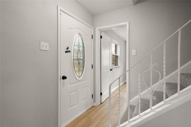 1616 California Ave, White Oak, PA 15131