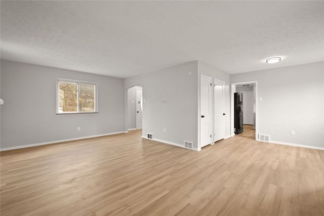 1616 California Ave, White Oak, PA 15131