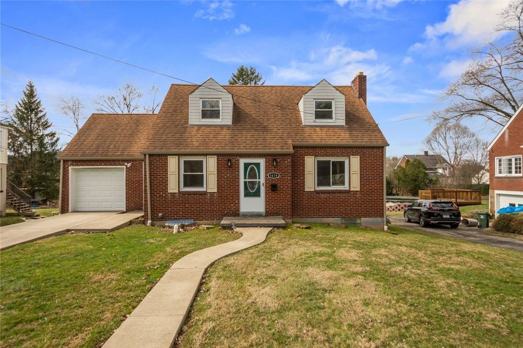 1616 California Ave, White Oak, PA 15131