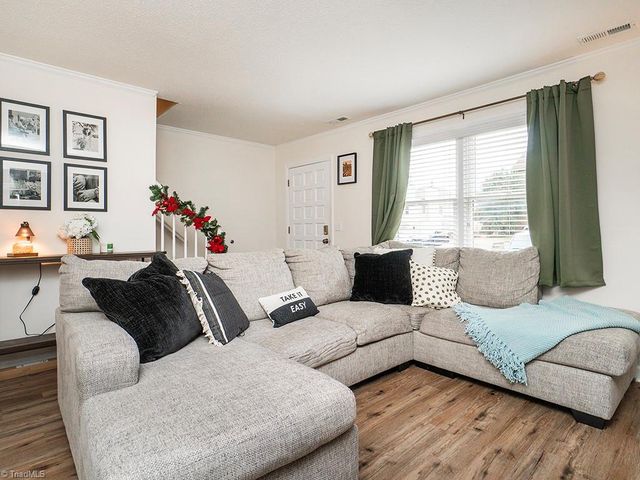 2202 Huntington Road B5, Burlington, NC 27215