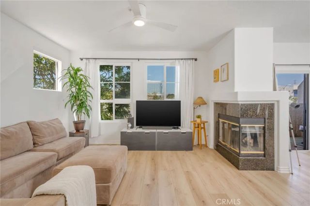 5439 Marine Avenue, Hawthorne, CA 90260