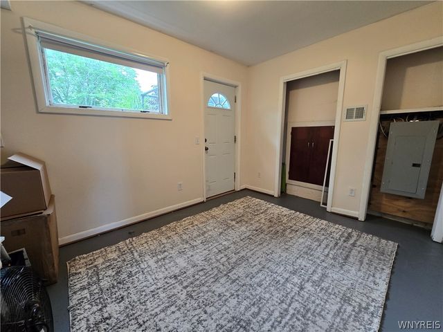 4429 Lake Avenue, Lockport Town, NY 14094