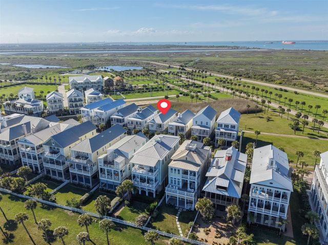 2622 E Seaside Drive, Galveston, TX 77550