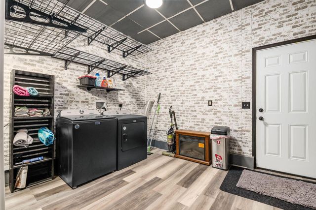 111 Jackson Street, Plain City, OH 43064